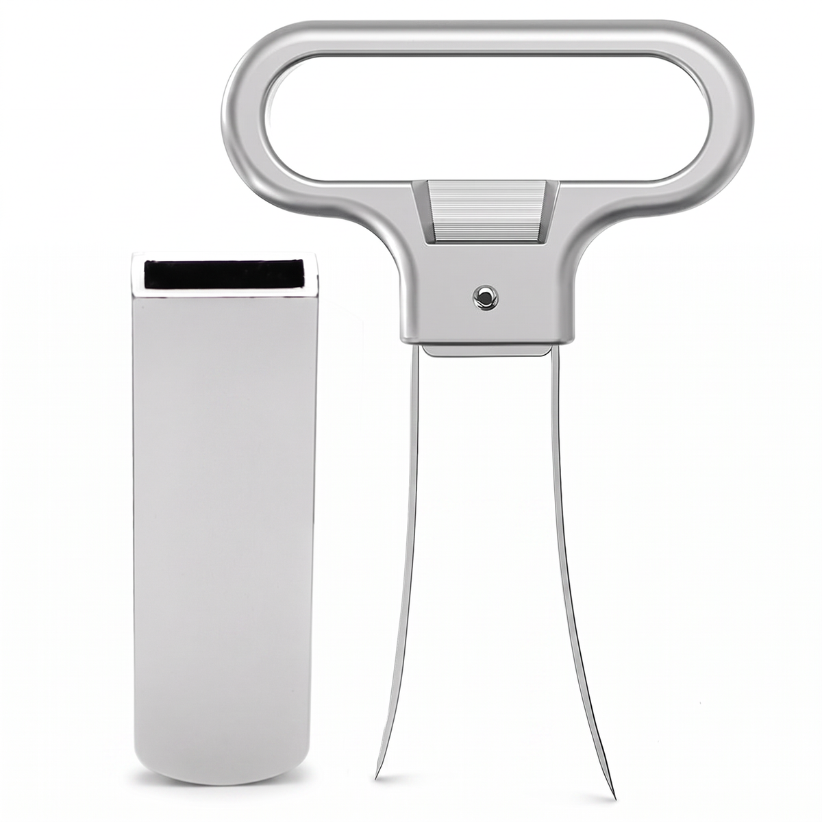Tire-bouchon bilame chrome avec étui sur fond blanc