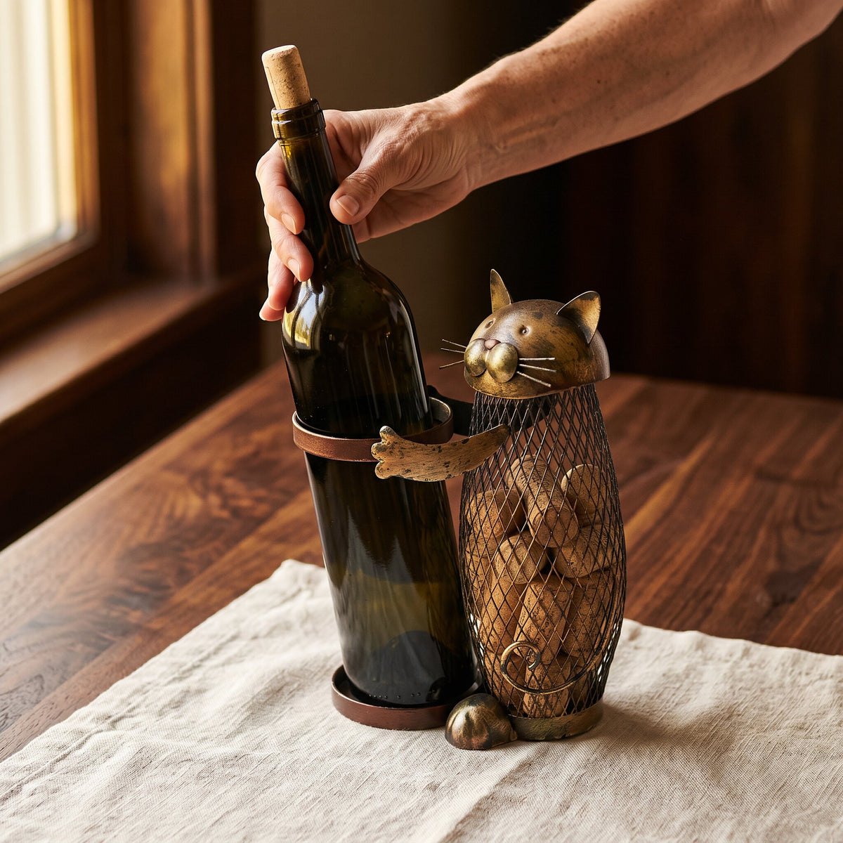 Porte-bouteille de Vin Chat Métal - main d'échelle