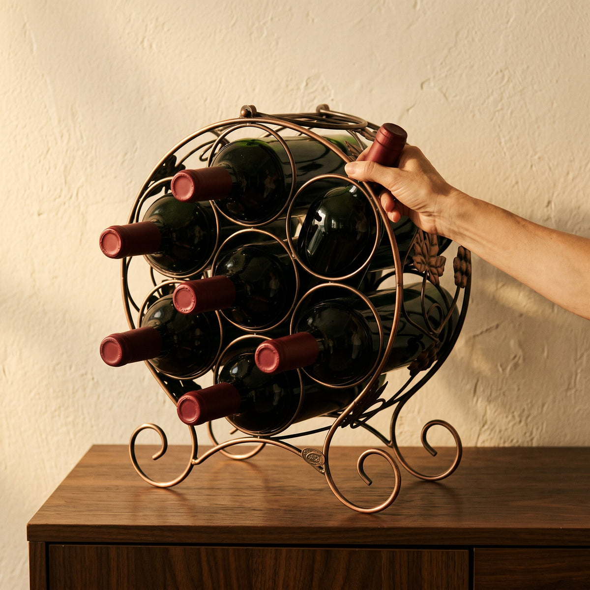 Porte-bouteille de Vin Métal Cylindre - main d'échelle